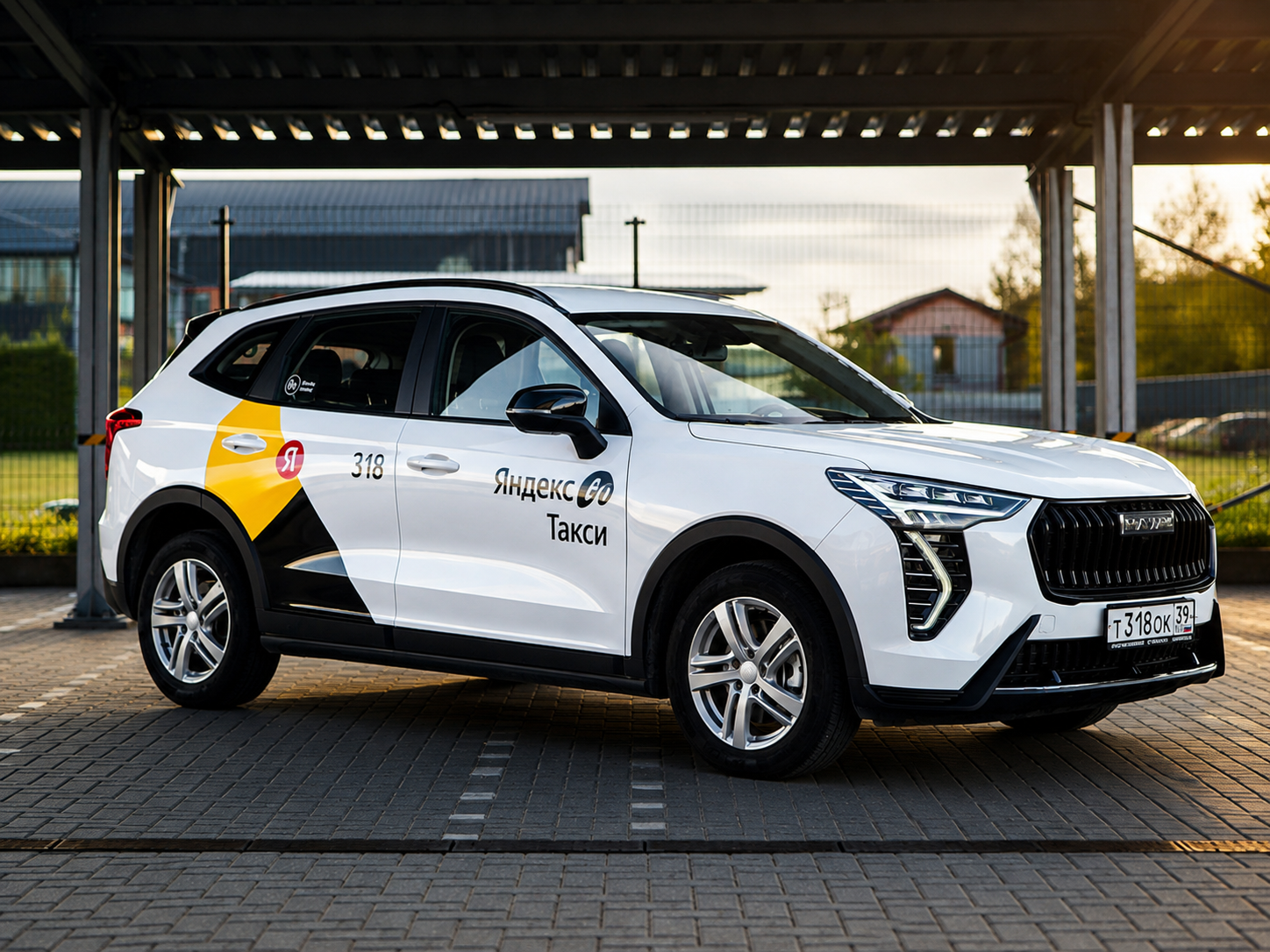 Современный автомобиль Яндекс Такси класса Комфорт